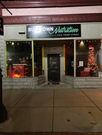 Exterior of Bucktown Nutrition 